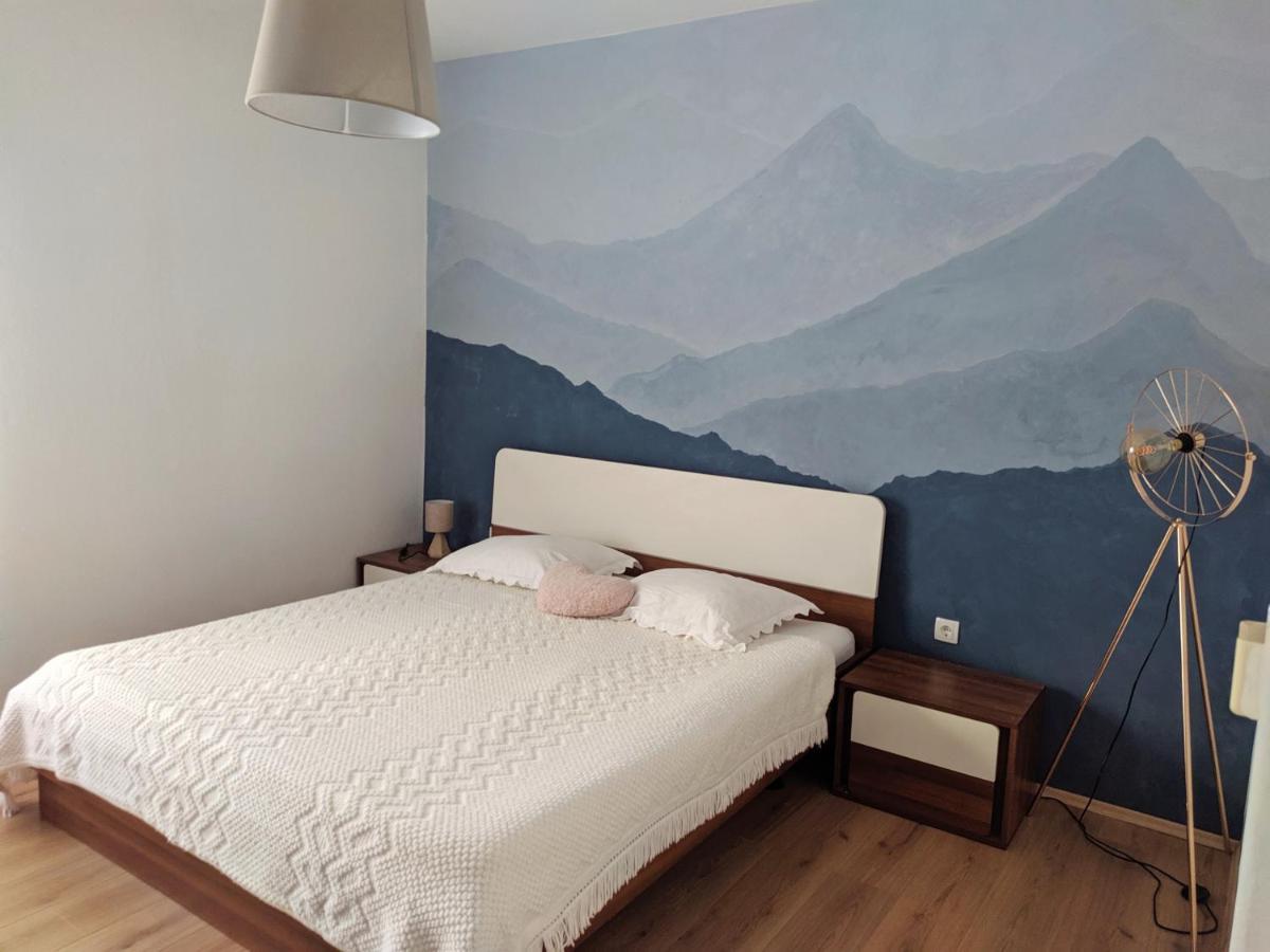 Modern Apartment With 3 Bedrooms Makarska Exterior photo